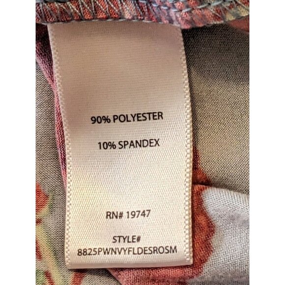 The Pioneer Woman Size M Classic Blue Red Floral Print Top Blouse Stretch Soft - Picture 6 of 7